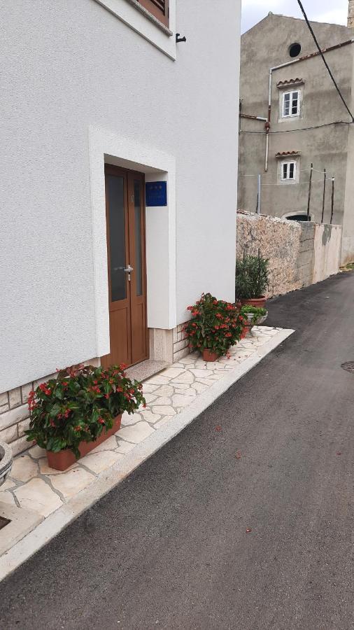 Apartmani Muzic Orlec Exterior foto